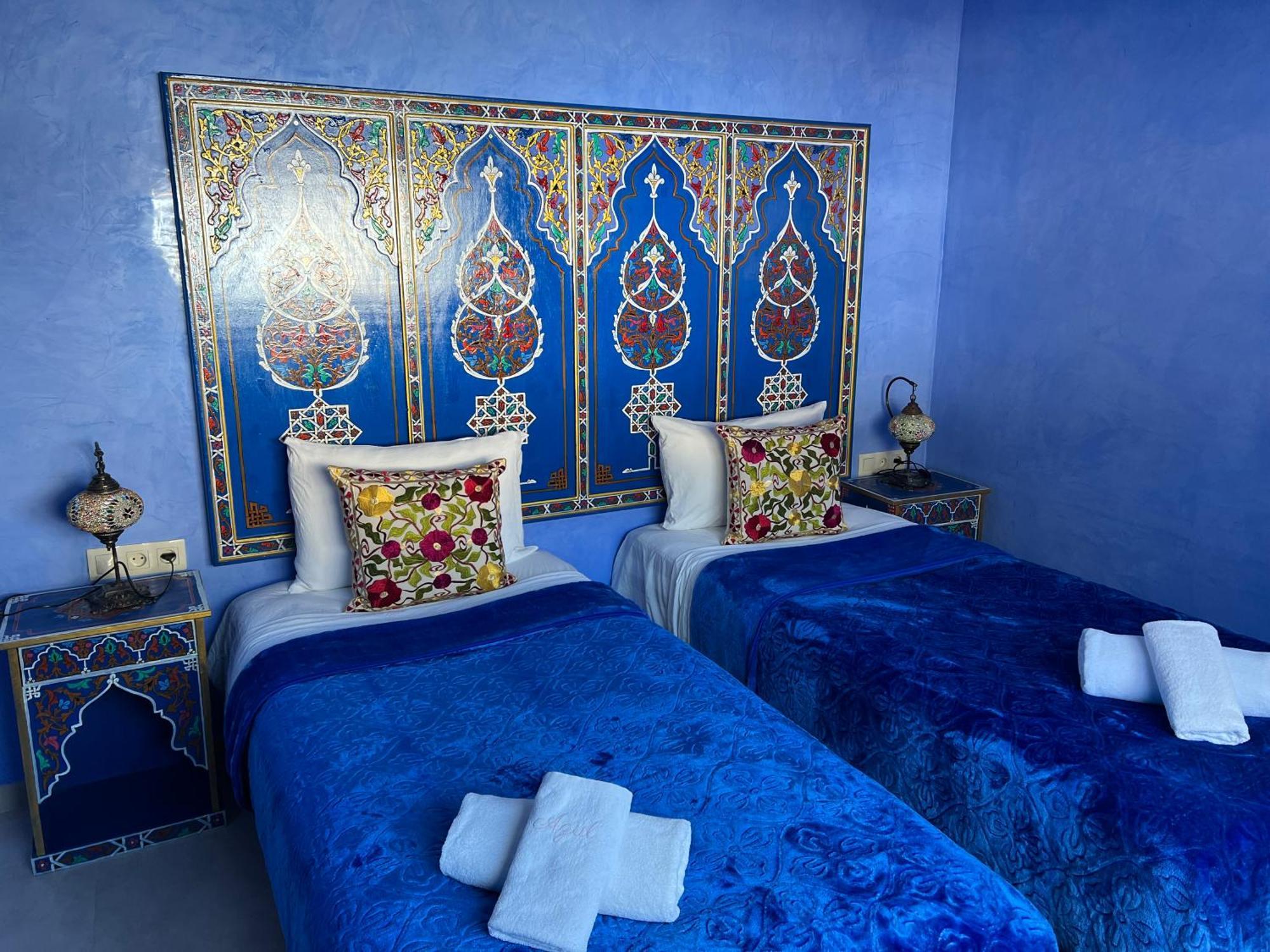 Puerta Azul Bed & Breakfast Chefchaouen Bagian luar foto